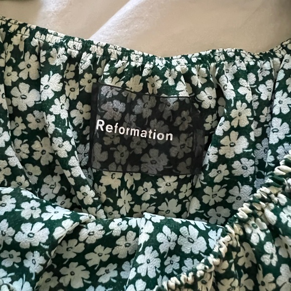 Reformation Ayla Top in Green Floral - Picture 3 of 3